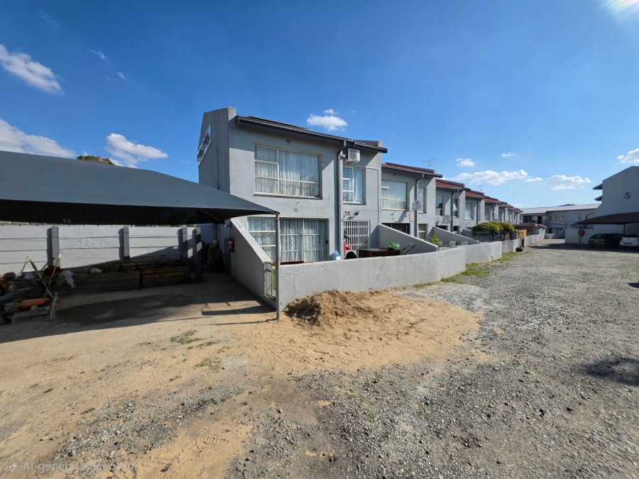 3 Bedroom Property for Sale in St Helena Free State